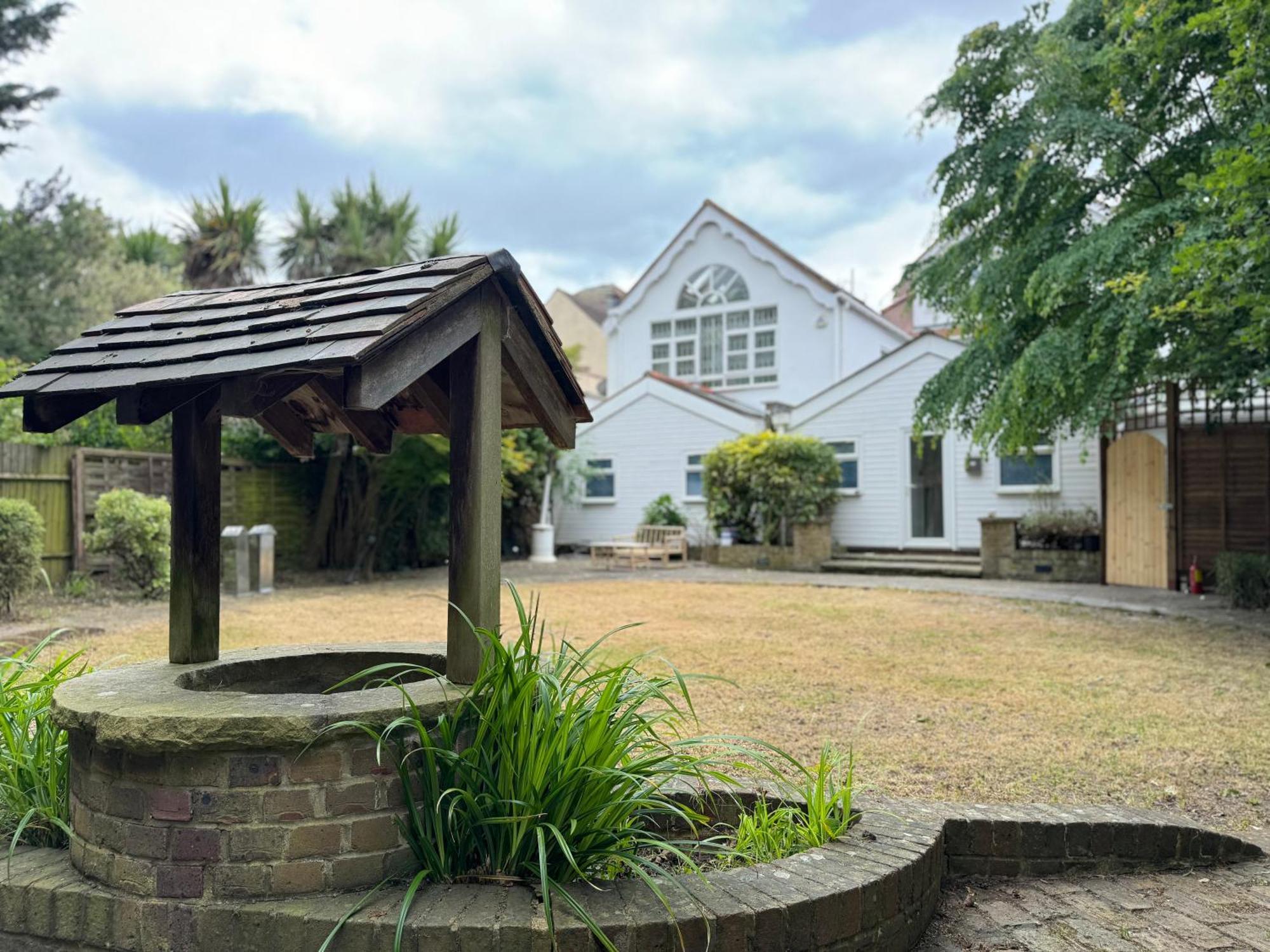 365 London Hostel ภายนอก รูปภาพ