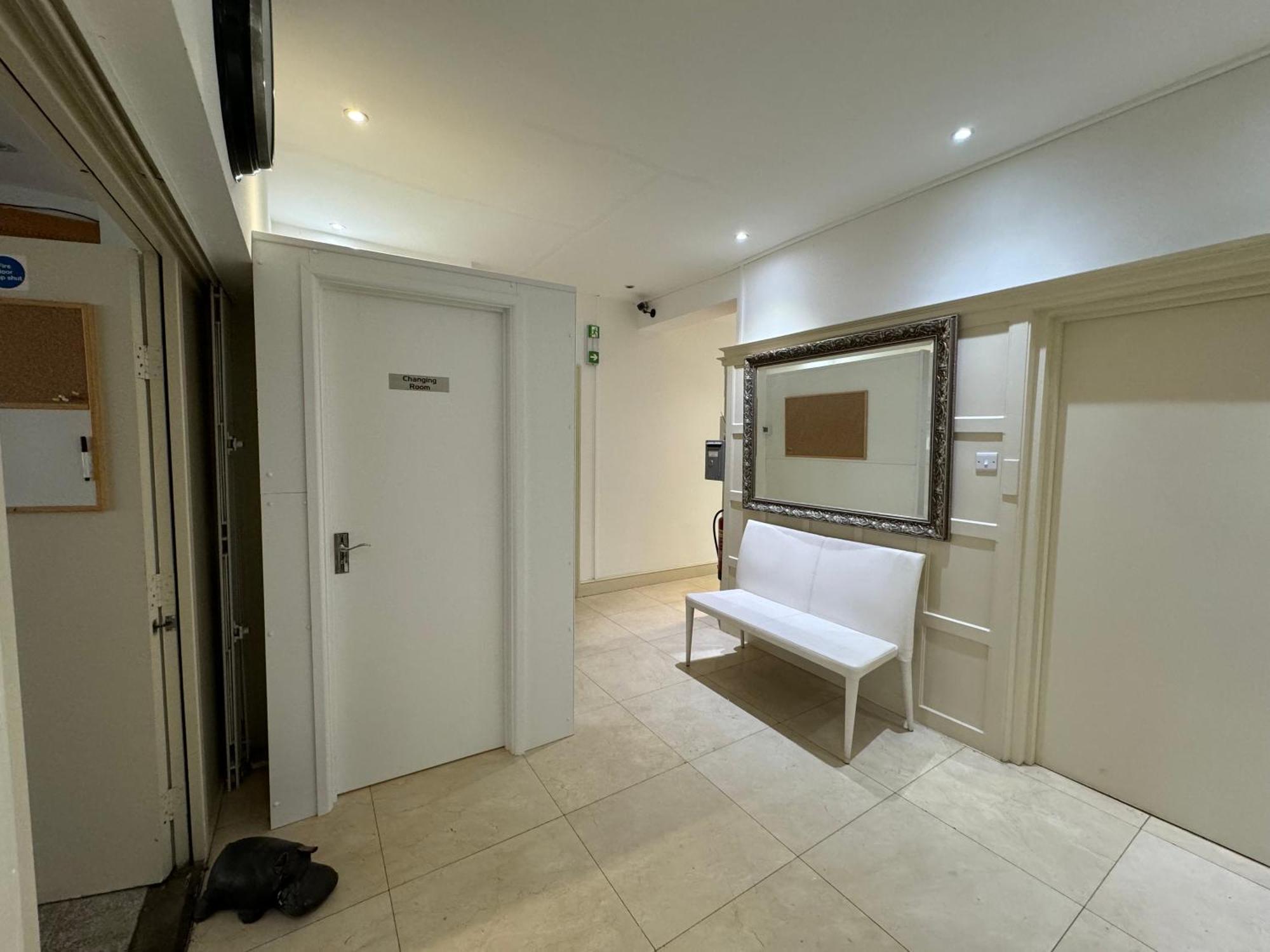365 London Hostel ภายนอก รูปภาพ