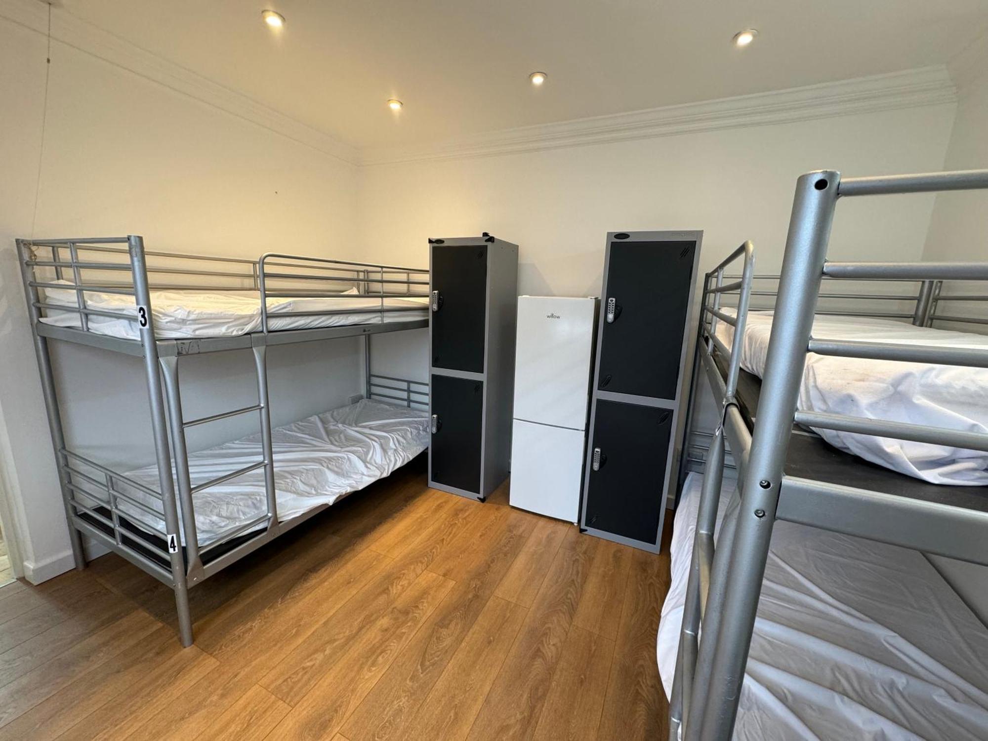 365 London Hostel ภายนอก รูปภาพ